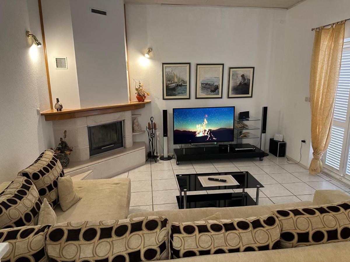 Apartment Jelic ดูเช ภายนอก รูปภาพ